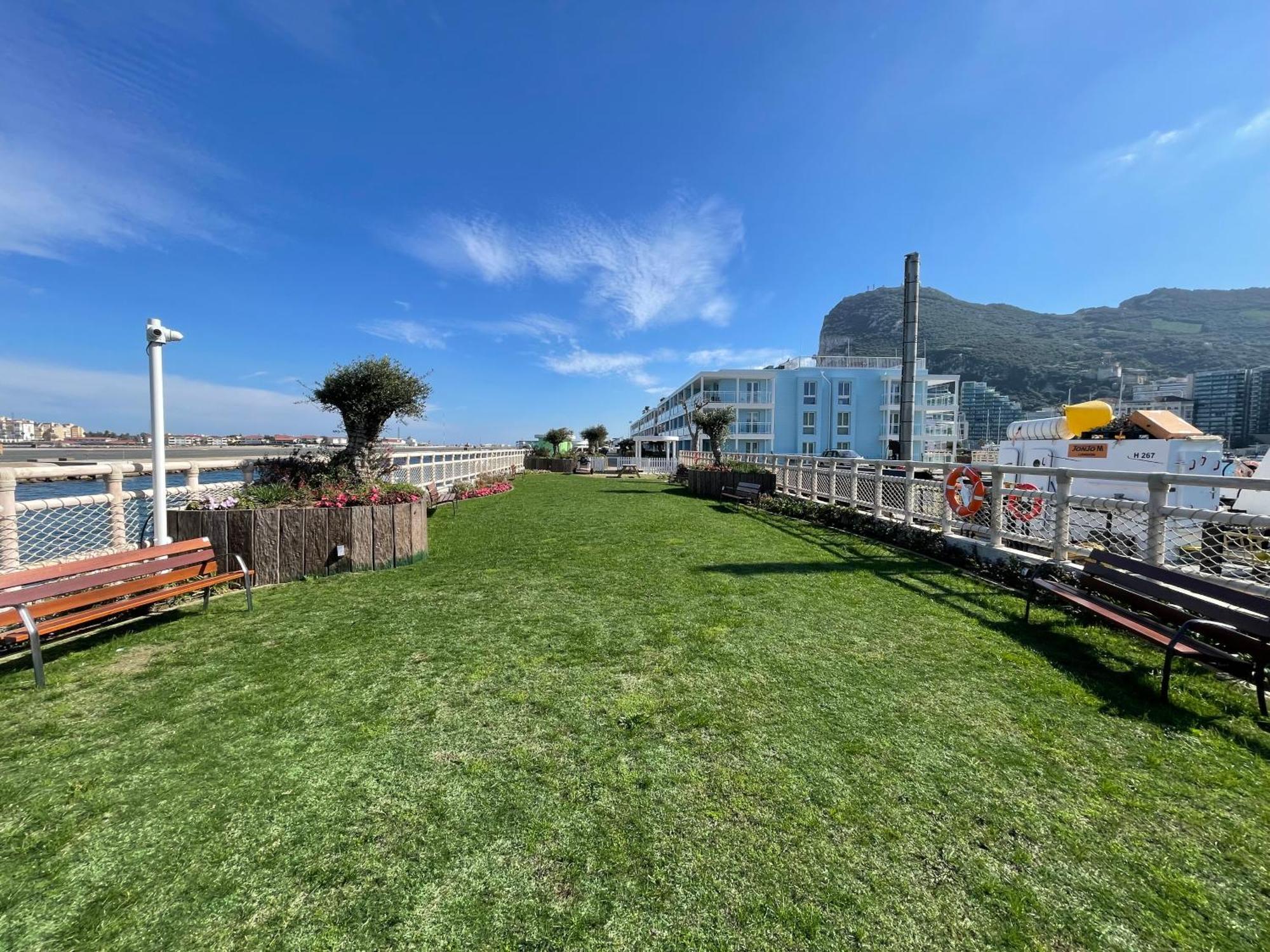 Deluxe Marina View Seafront Gibraltar Stay Luaran gambar
