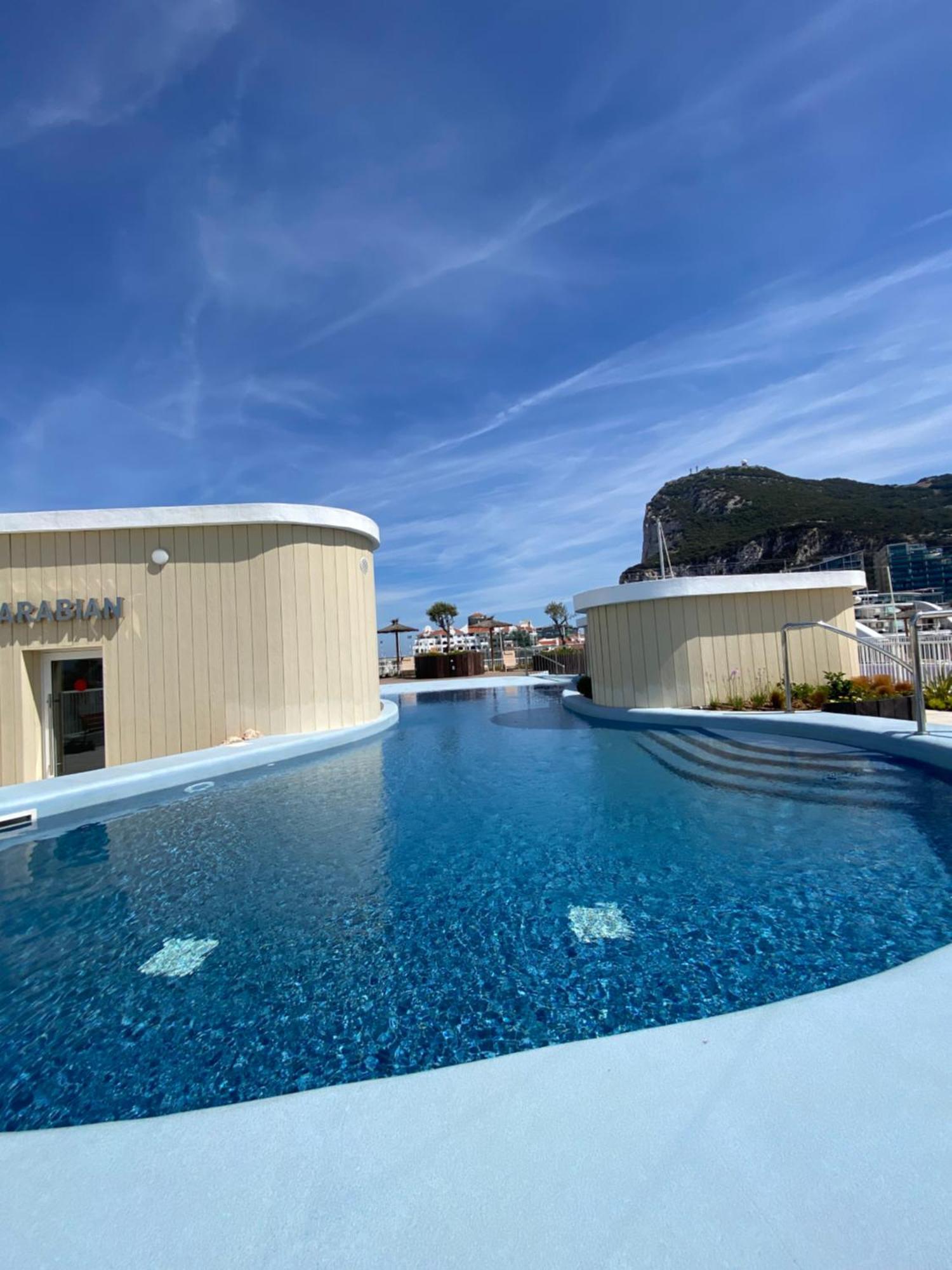 Deluxe Marina View Seafront Gibraltar Stay Luaran gambar