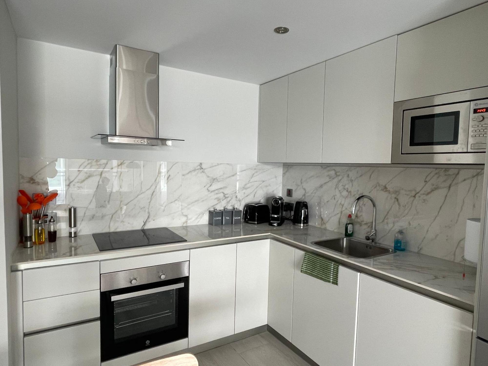 Deluxe Marina View Seafront Gibraltar Stay Luaran gambar